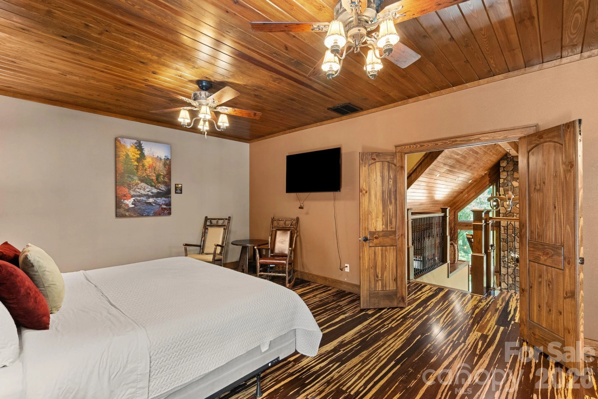 100 Moonshineholler Drive - Photo 5