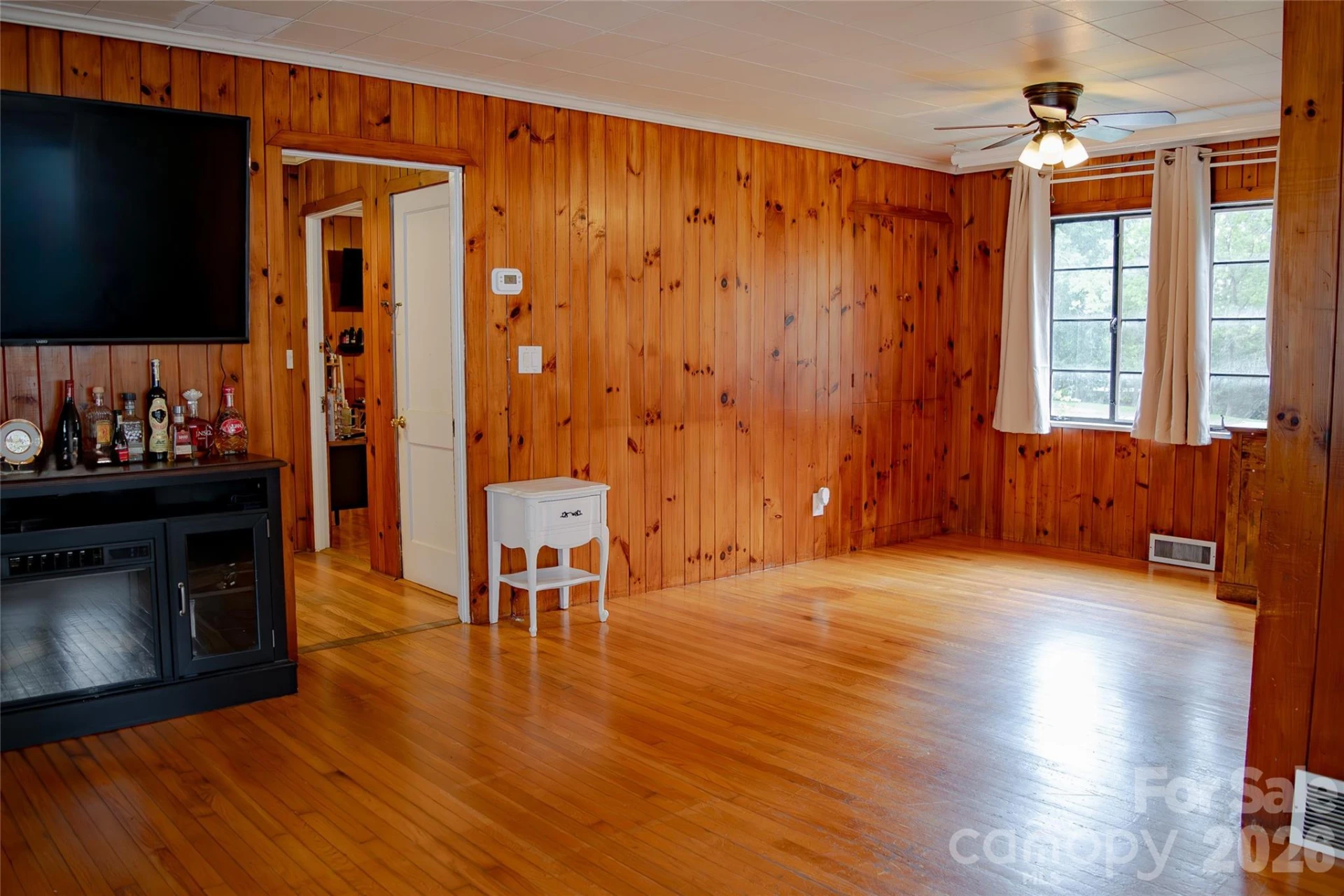 412 1st Avenue W - Photo 5