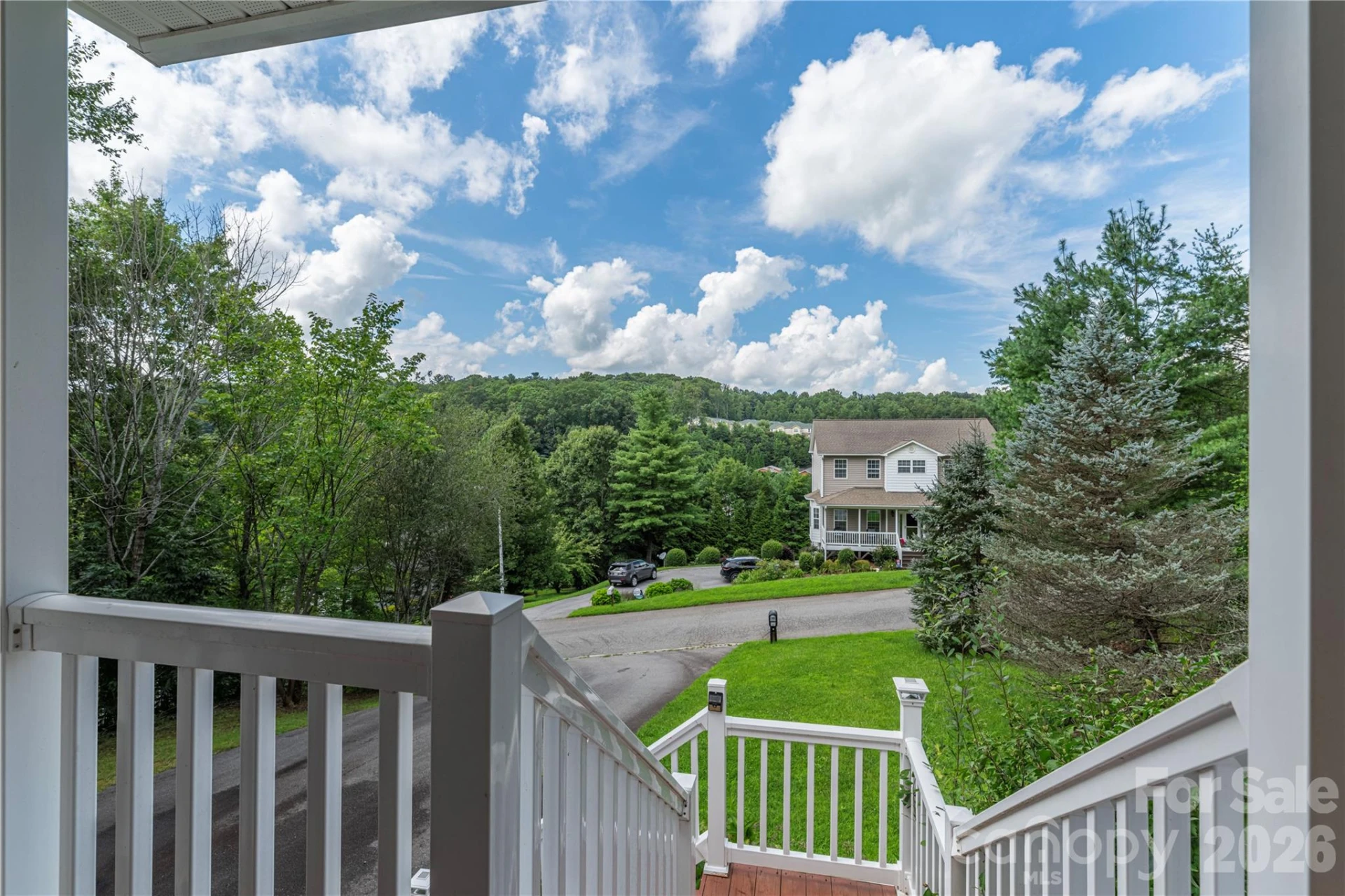 207 Christina Court - Photo 2
