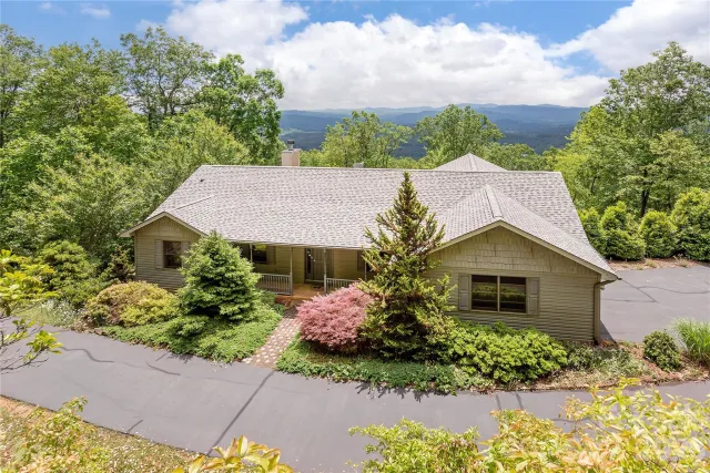131 N Forge Crest Drive, Mills River, NC, 28759