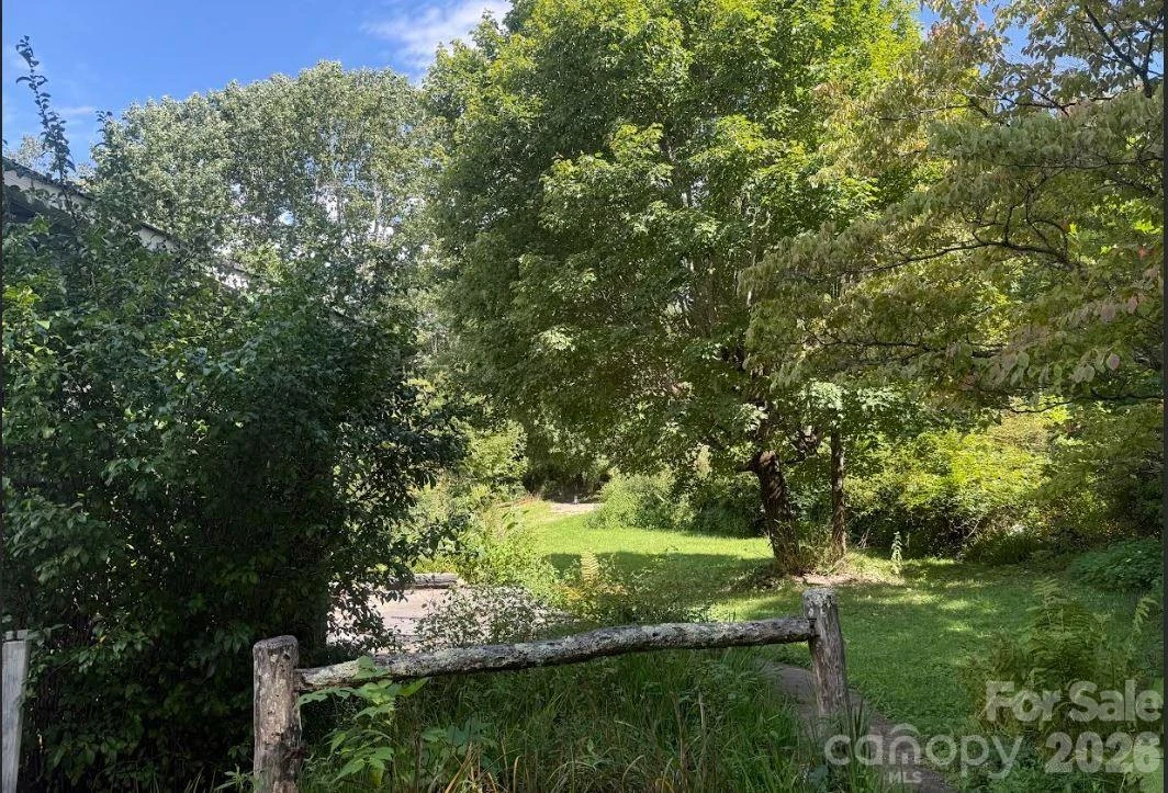 107 Flat Creek Drive - Photo 28