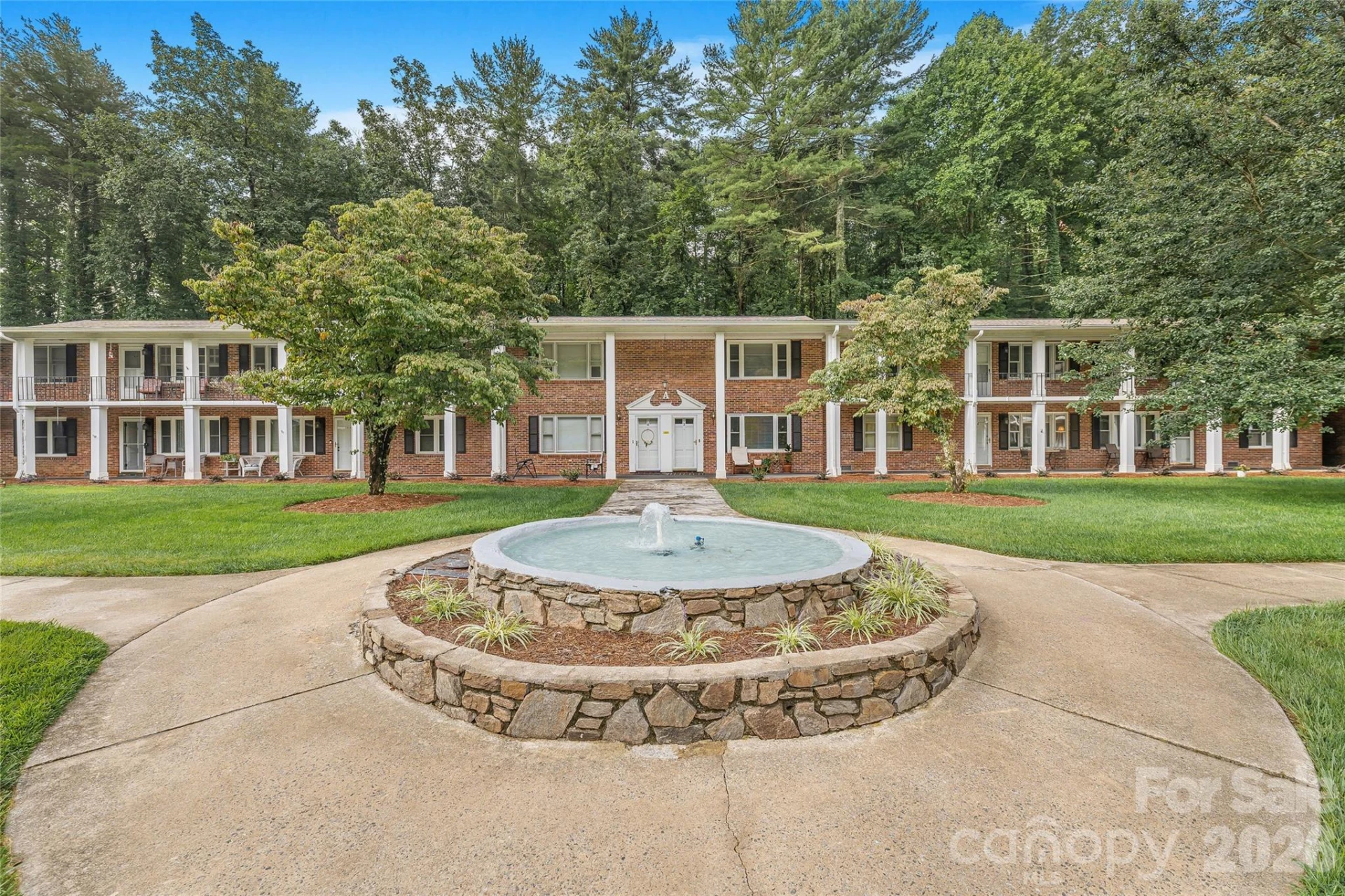 102 Boyd Drive #5C - Photo 3