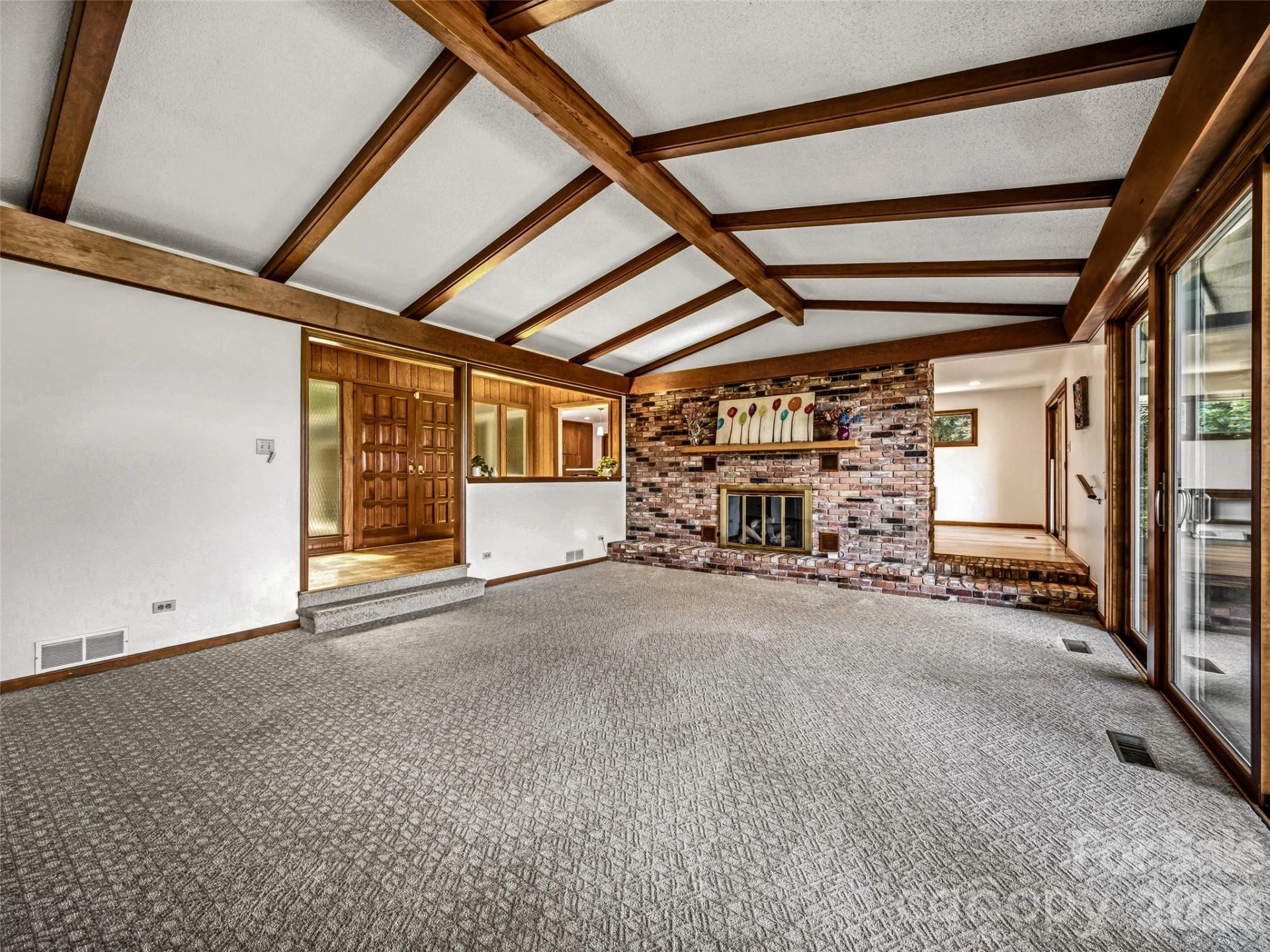 252 Middlemount Road - Photo 13