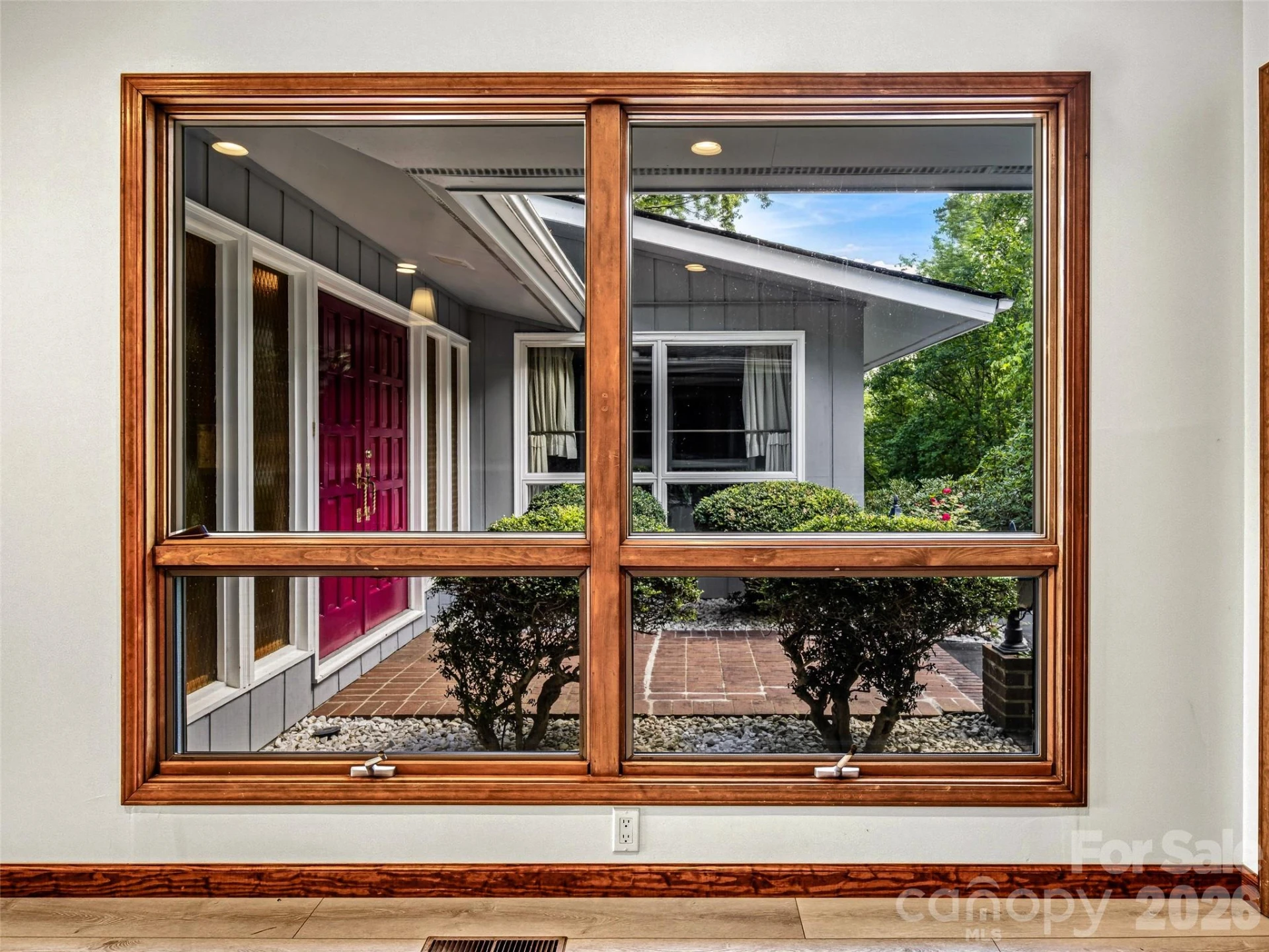 252 Middlemount Road - Photo 20