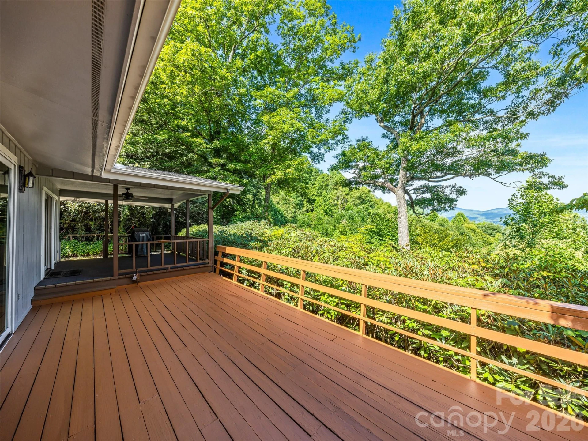 252 Middlemount Road - Photo 37