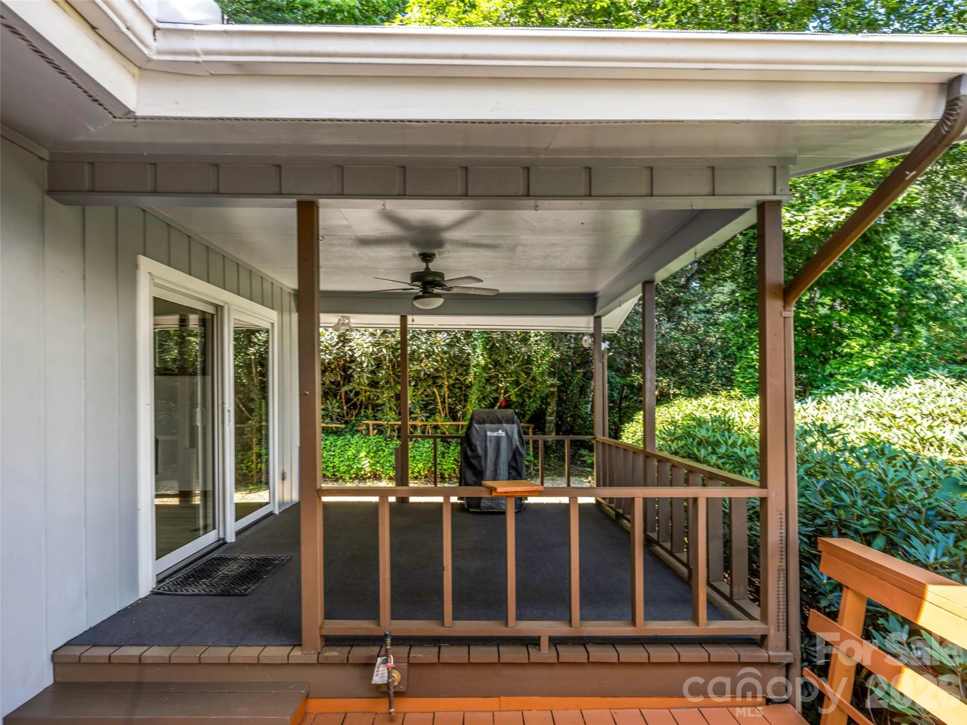 252 Middlemount Road - Photo 38