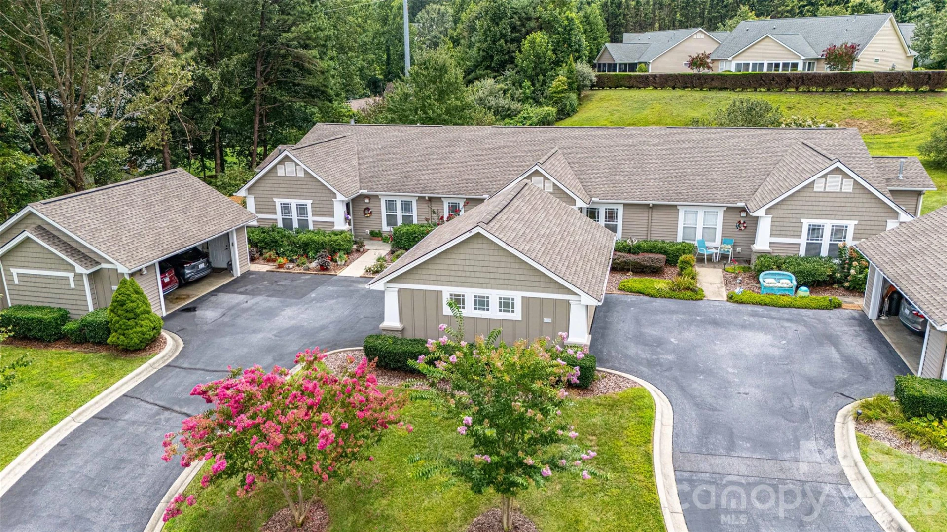 5303 Wood Duck Way - Photo 2