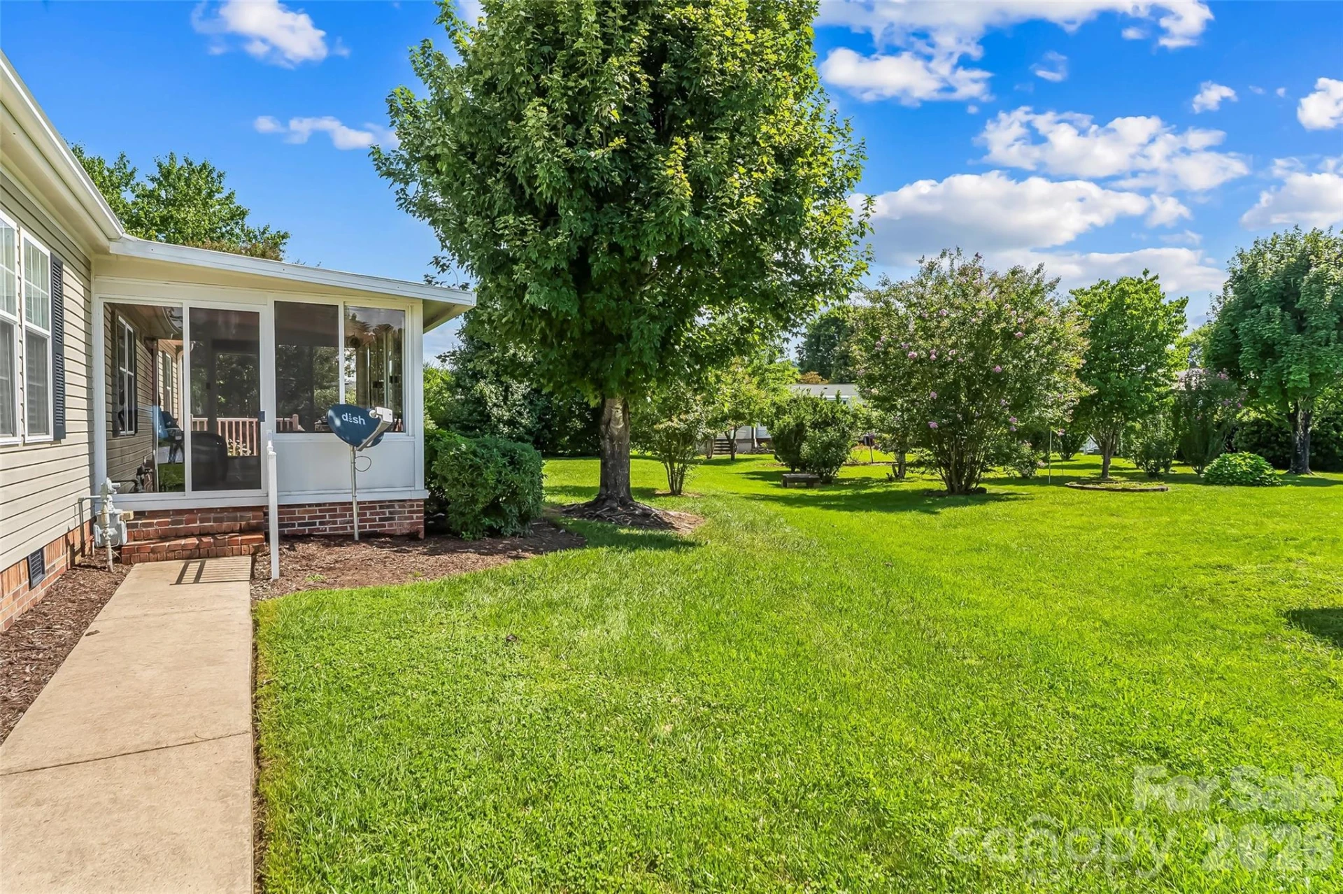 208 Red Birch Court - Photo 18