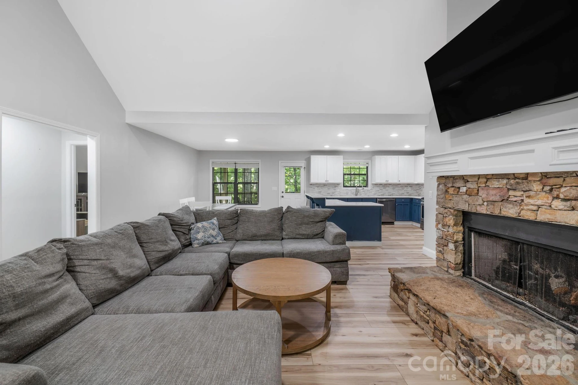 526 Whetstone Gap Road - Photo 3