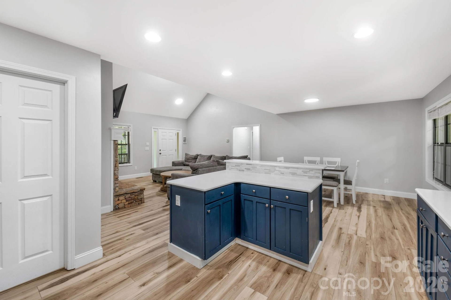 526 Whetstone Gap Road - Photo 11