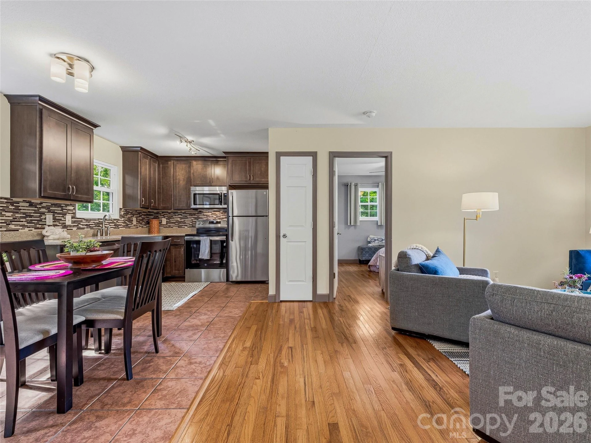 1019 Mountain Drive - Photo 7