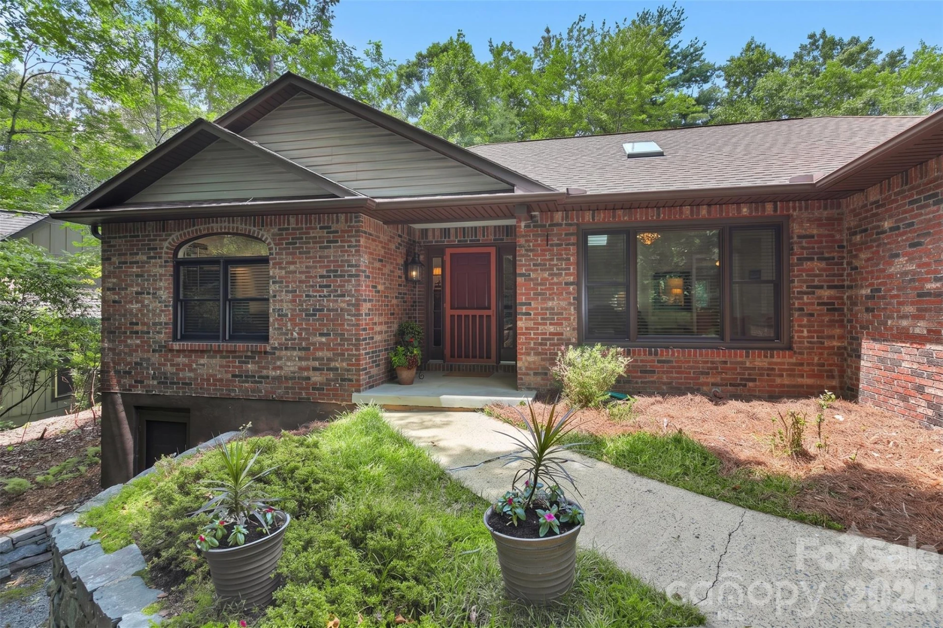542 Soquili Drive - Photo 3