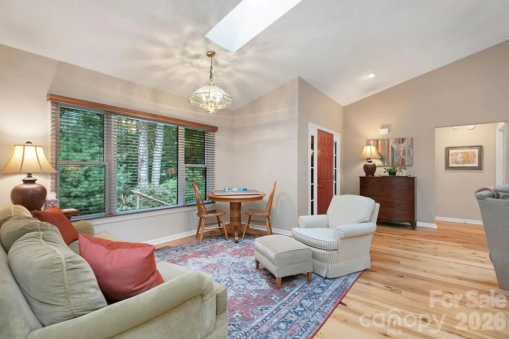 542 Soquili Drive - Photo 6