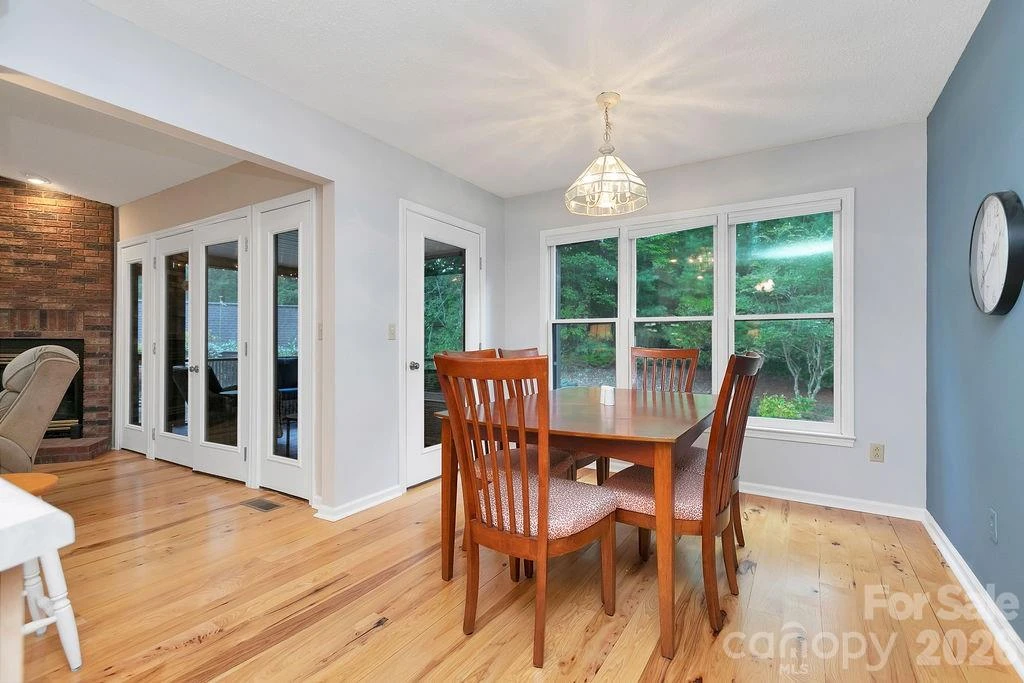 542 Soquili Drive - Photo 11
