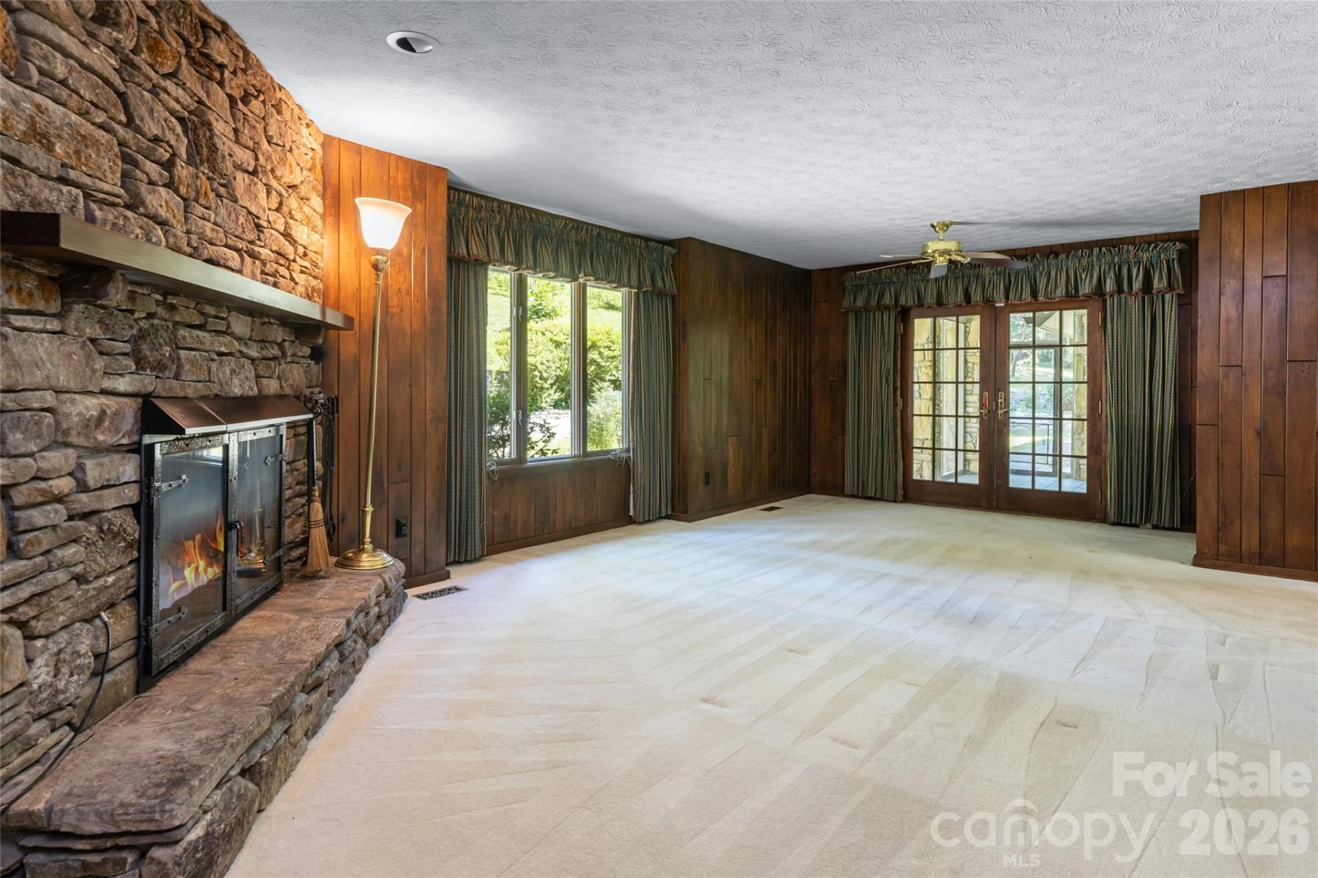 25 E Forest Road - Photo 19