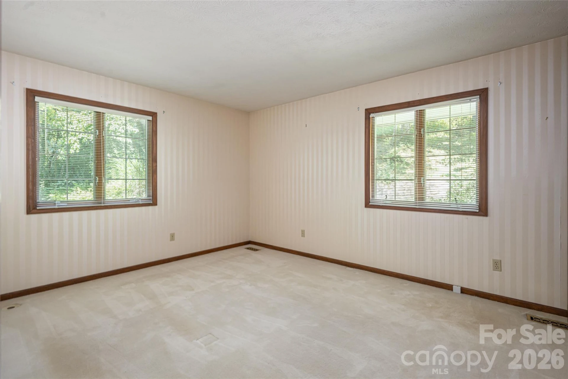 25 E Forest Road - Photo 24