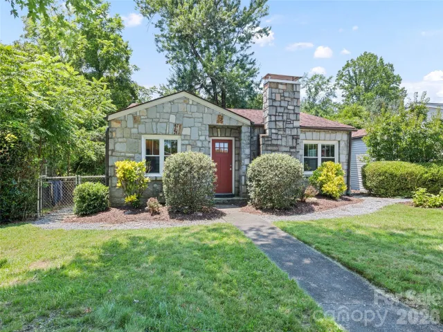 1909 Arlington Place, Hendersonville, NC, 28791