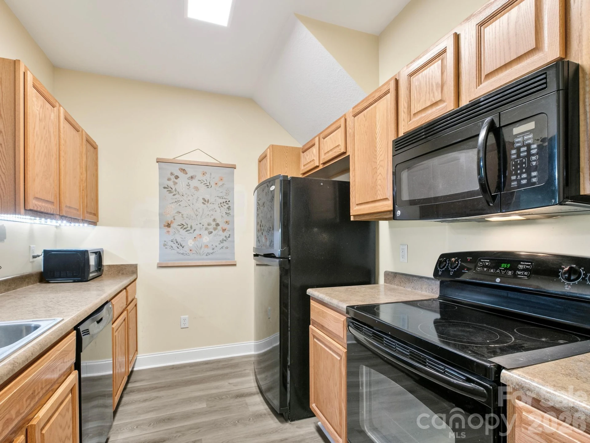 93 Foxden Drive #102 - Photo 7