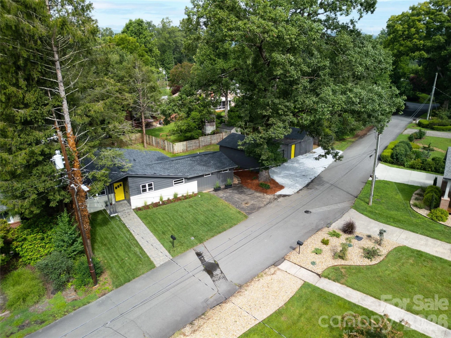 228 Grove Street - Photo 3