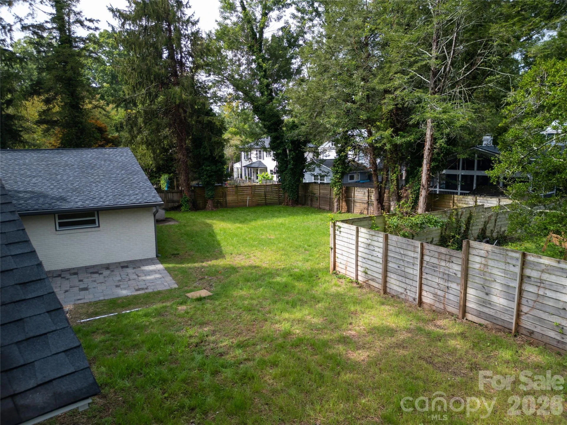 228 Grove Street - Photo 30