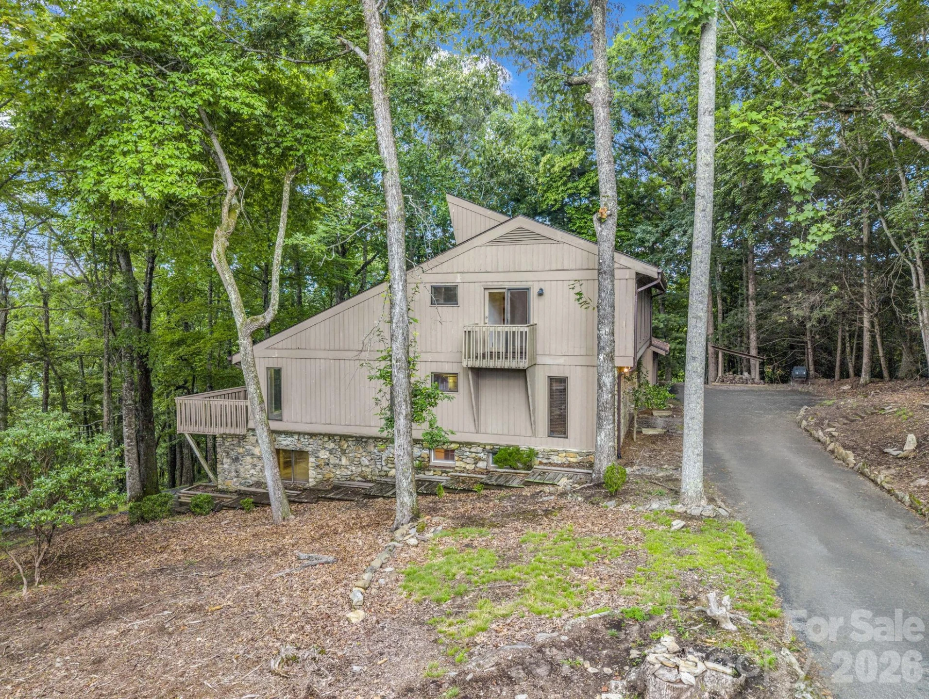 10 Chestnut Ridge Road - Photo 2