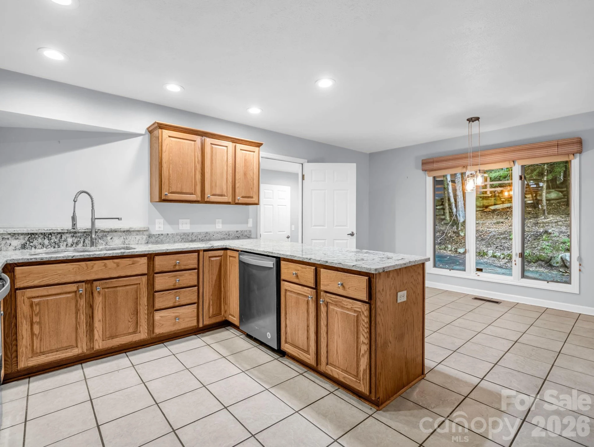 10 Chestnut Ridge Road - Photo 14