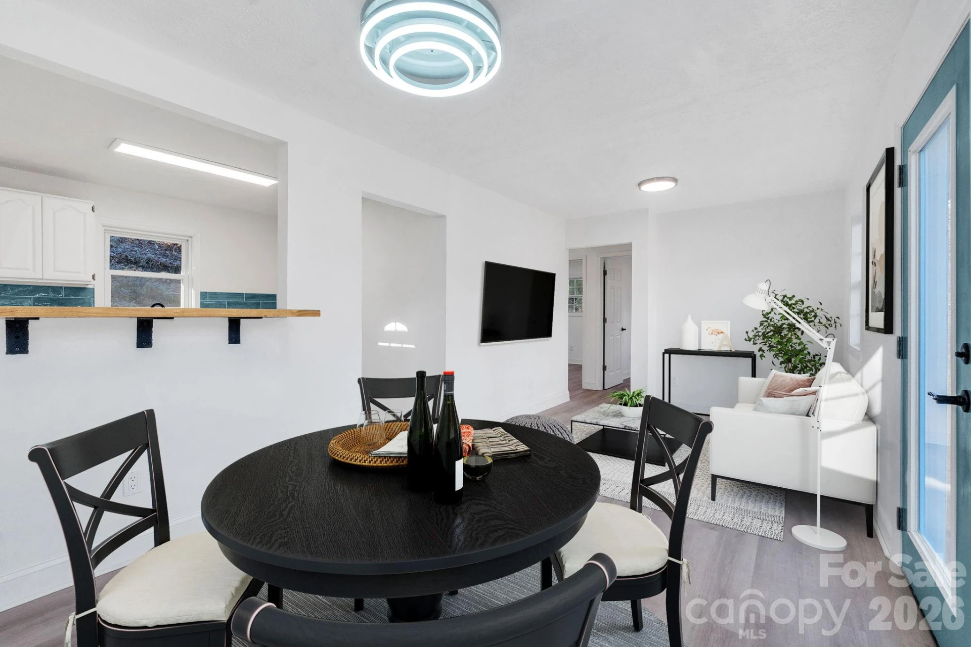 49 E Livingston Street - Photo 4
