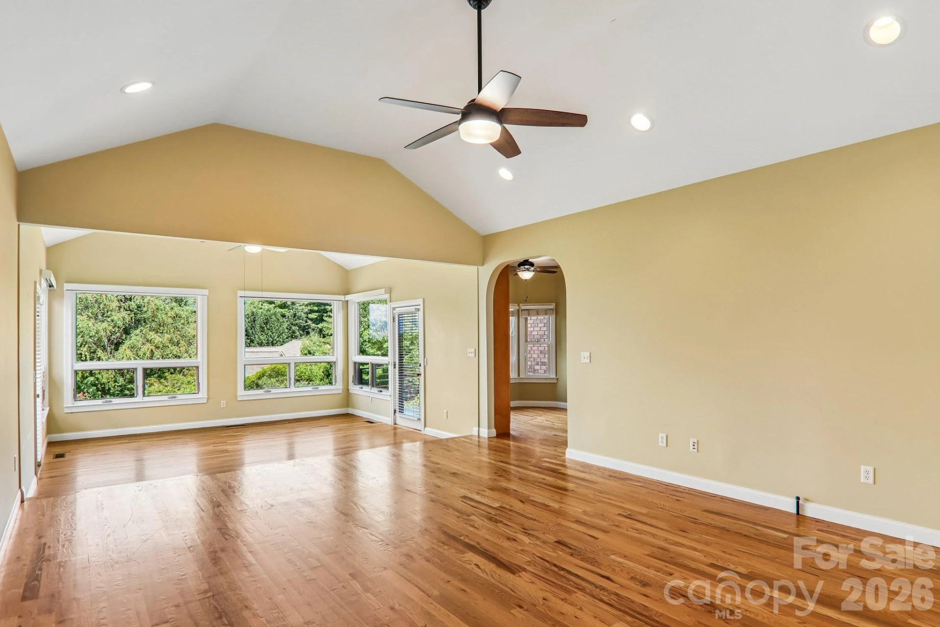 28 Tudor Crescent Court - Photo 7