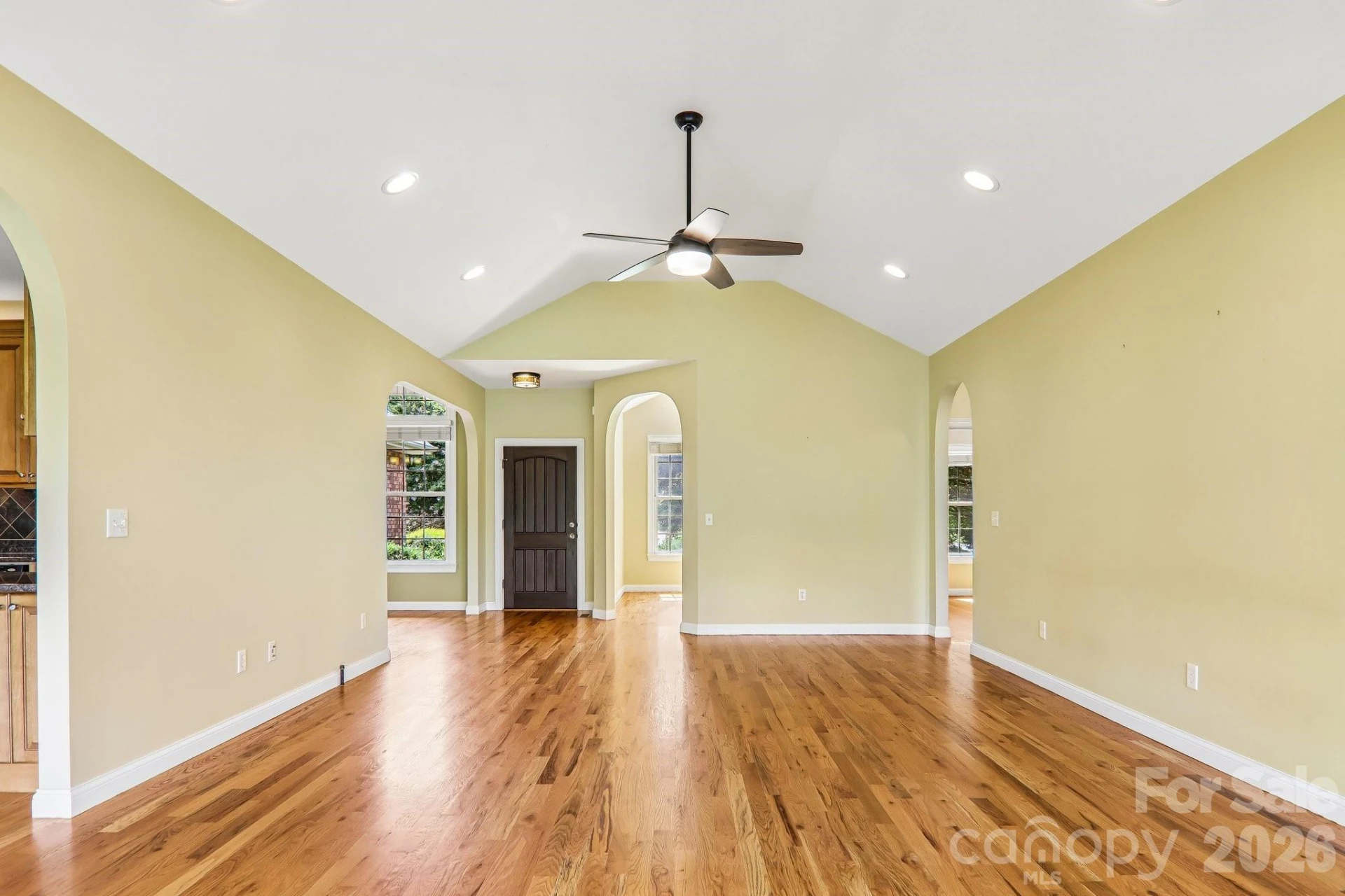 28 Tudor Crescent Court - Photo 11