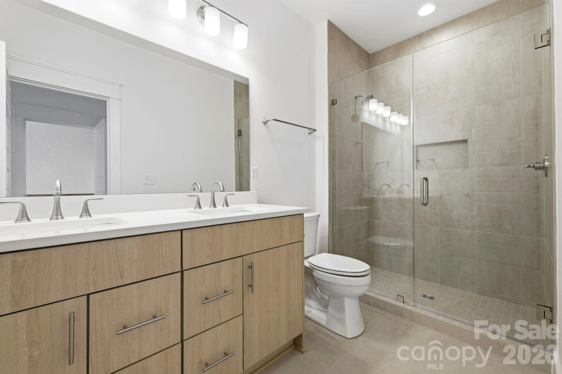 126 Collin Place #36 - Photo 11