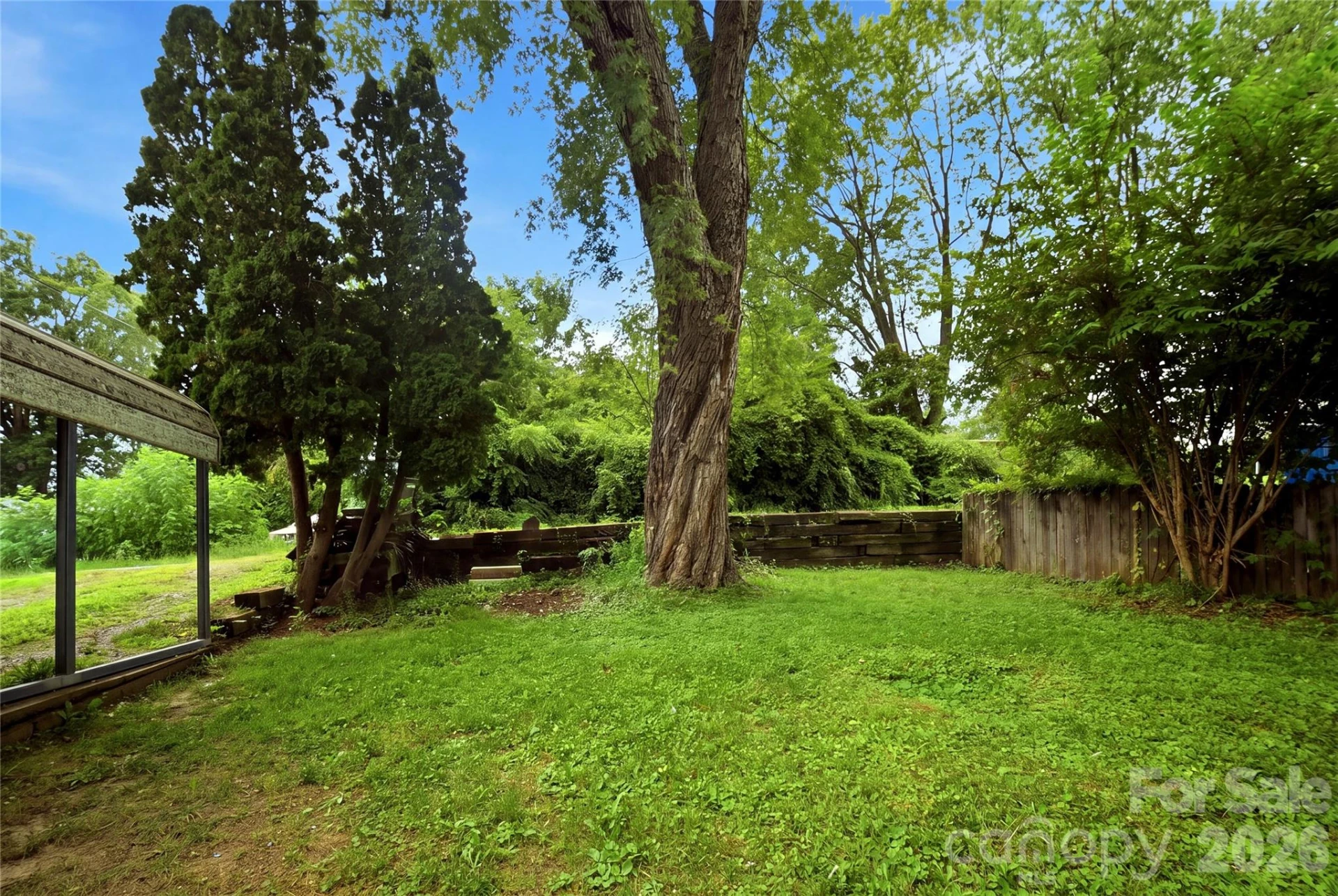 307 Beverly Avenue - Photo 22