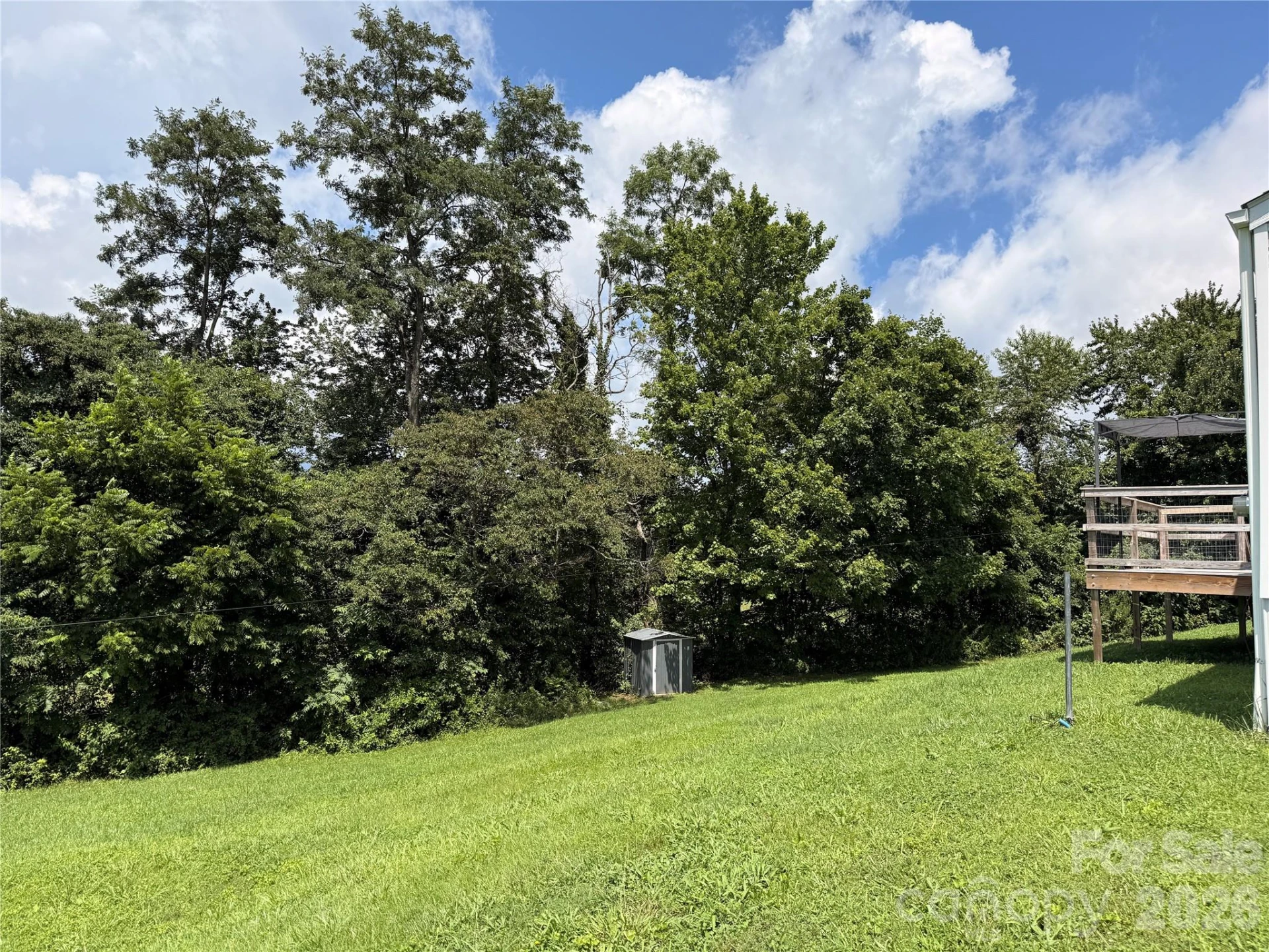 166 Albert Drive - Photo 4