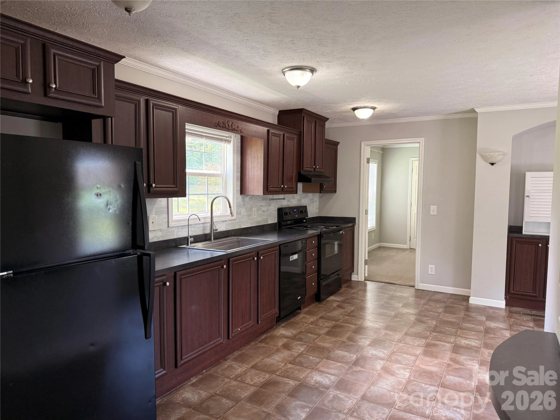 166 Albert Drive - Photo 8