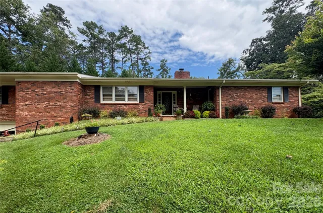 11 Thornberry Drive, Alexander, NC, 28701