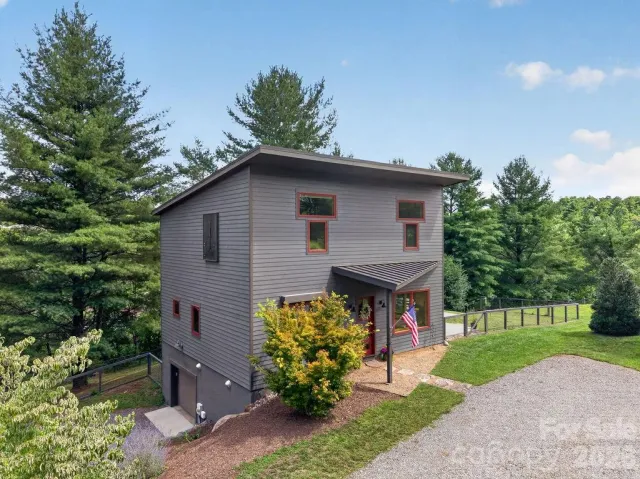 208 Gravely Branch Road, Fletcher, NC, 28732