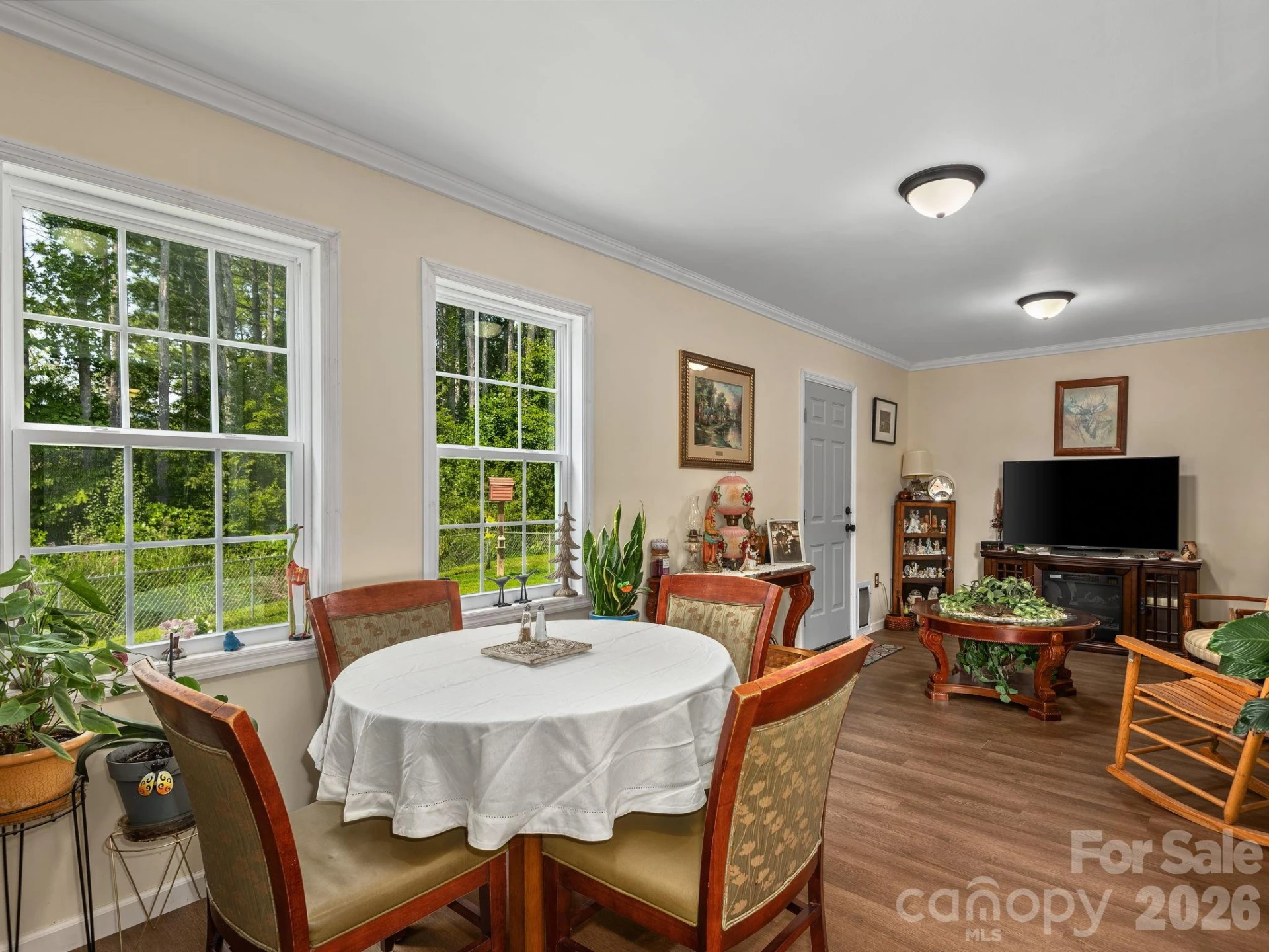 380 Green Acres Drive - Photo 5