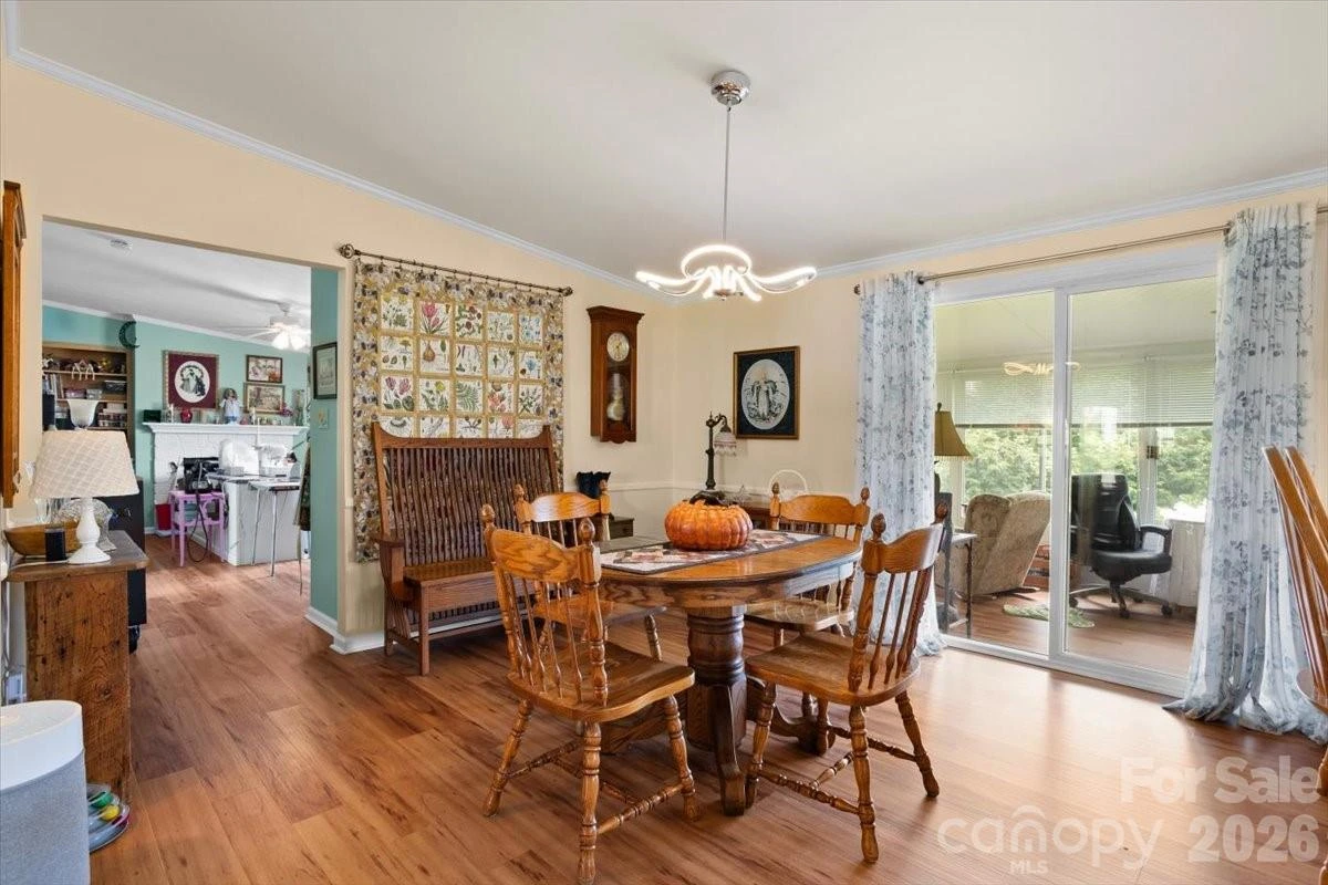 39 Stephanie Lane #13 - Photo 13