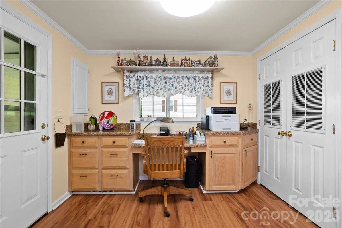 39 Stephanie Lane #13 - Photo 17