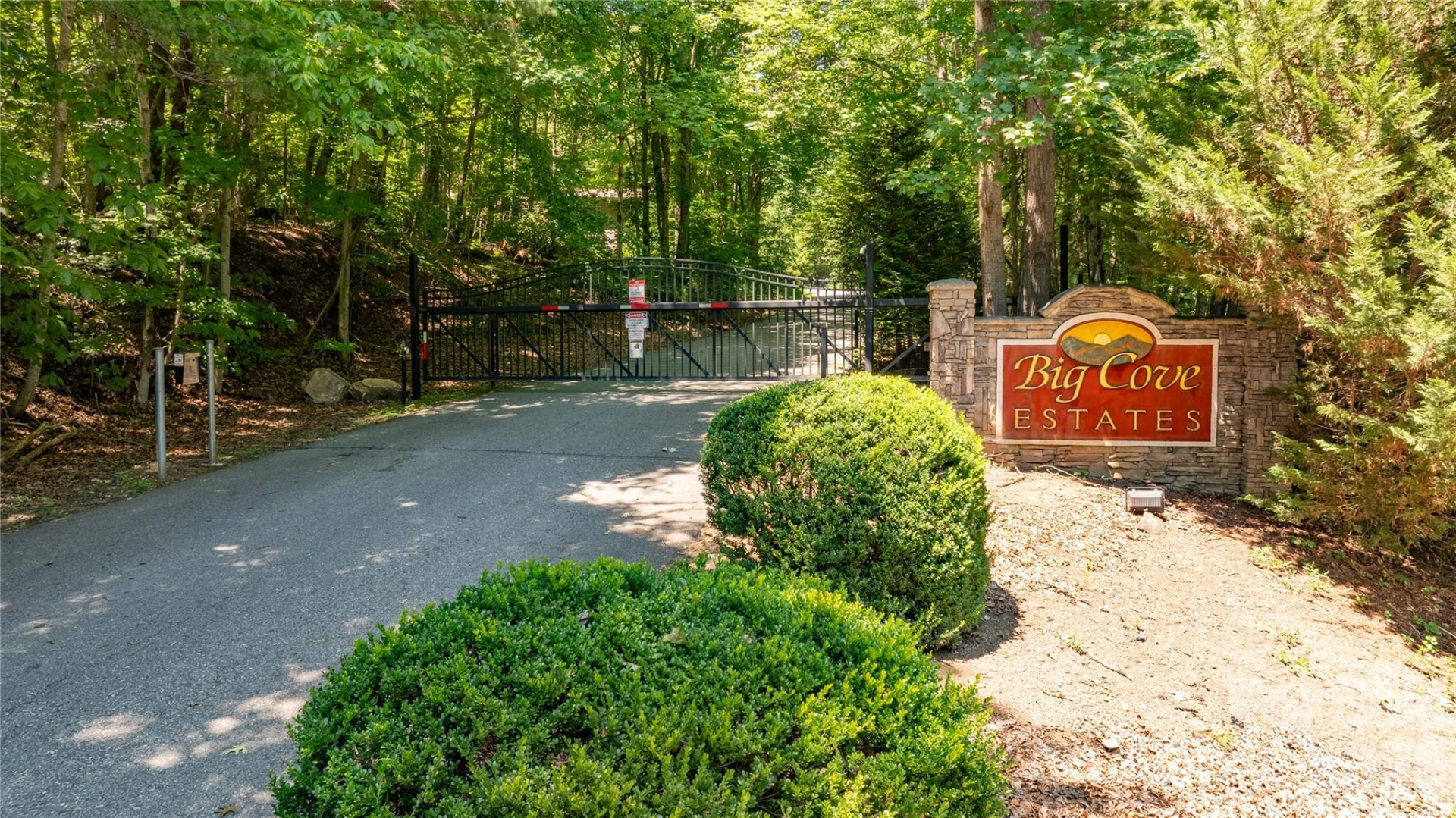222 Hidden Ridge Drive - Photo 2