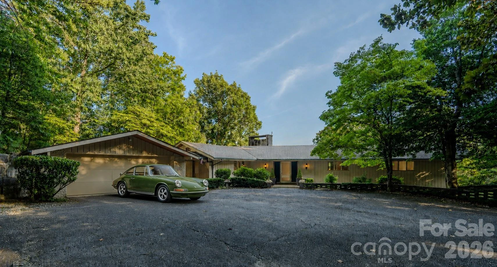 1225 Hogback Mountain Road