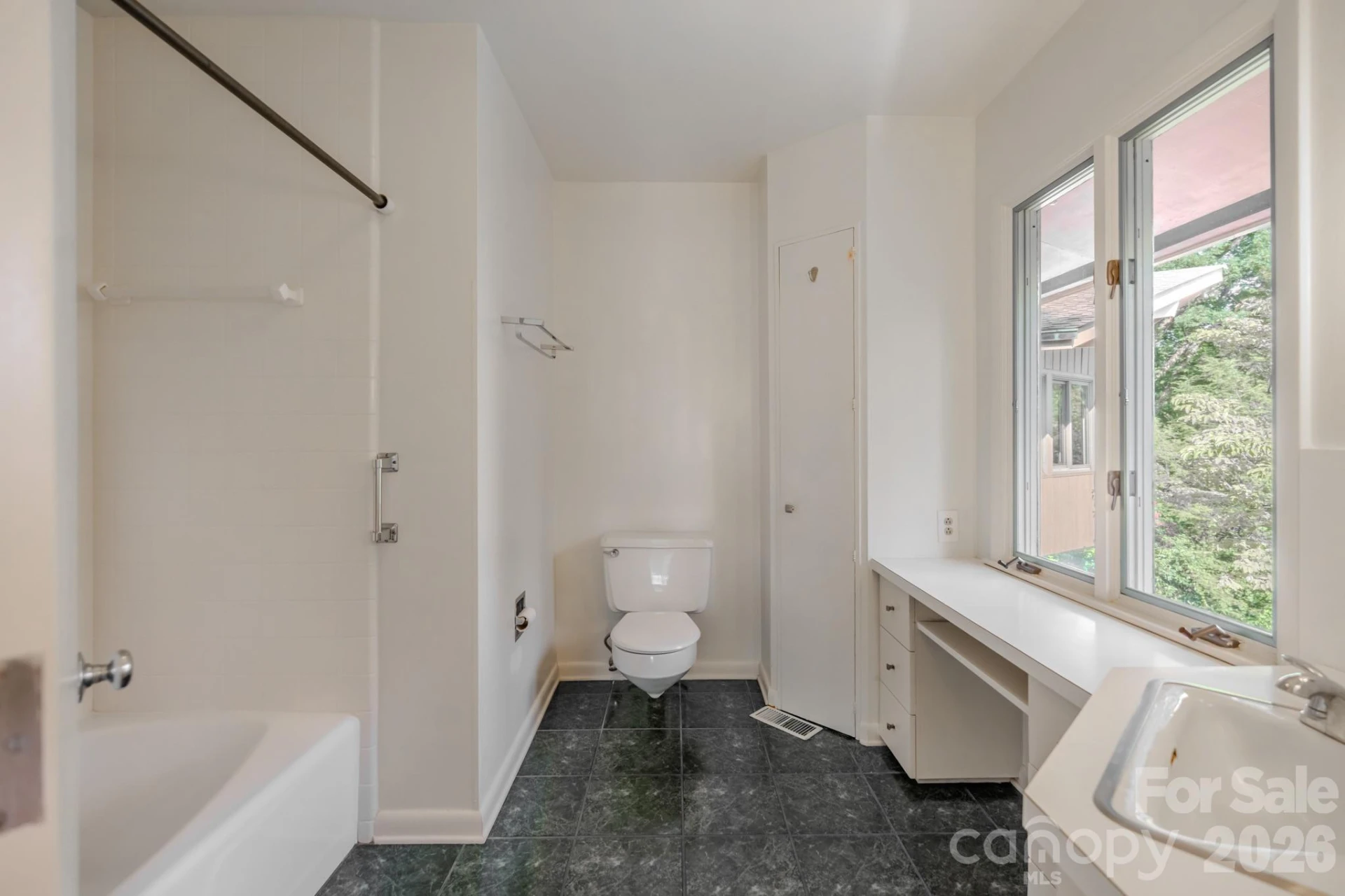 1225 Hogback Mountain Road - Photo 22