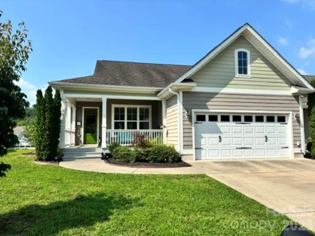 30 Rose Point Drive, Leicester, NC, 28748