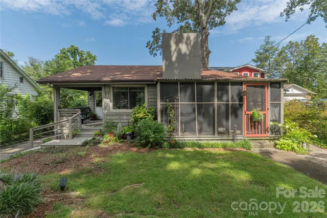21 Lincoln Avenue