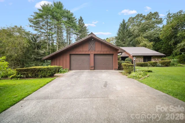 140 Redwood Street, Brevard, NC, 28712