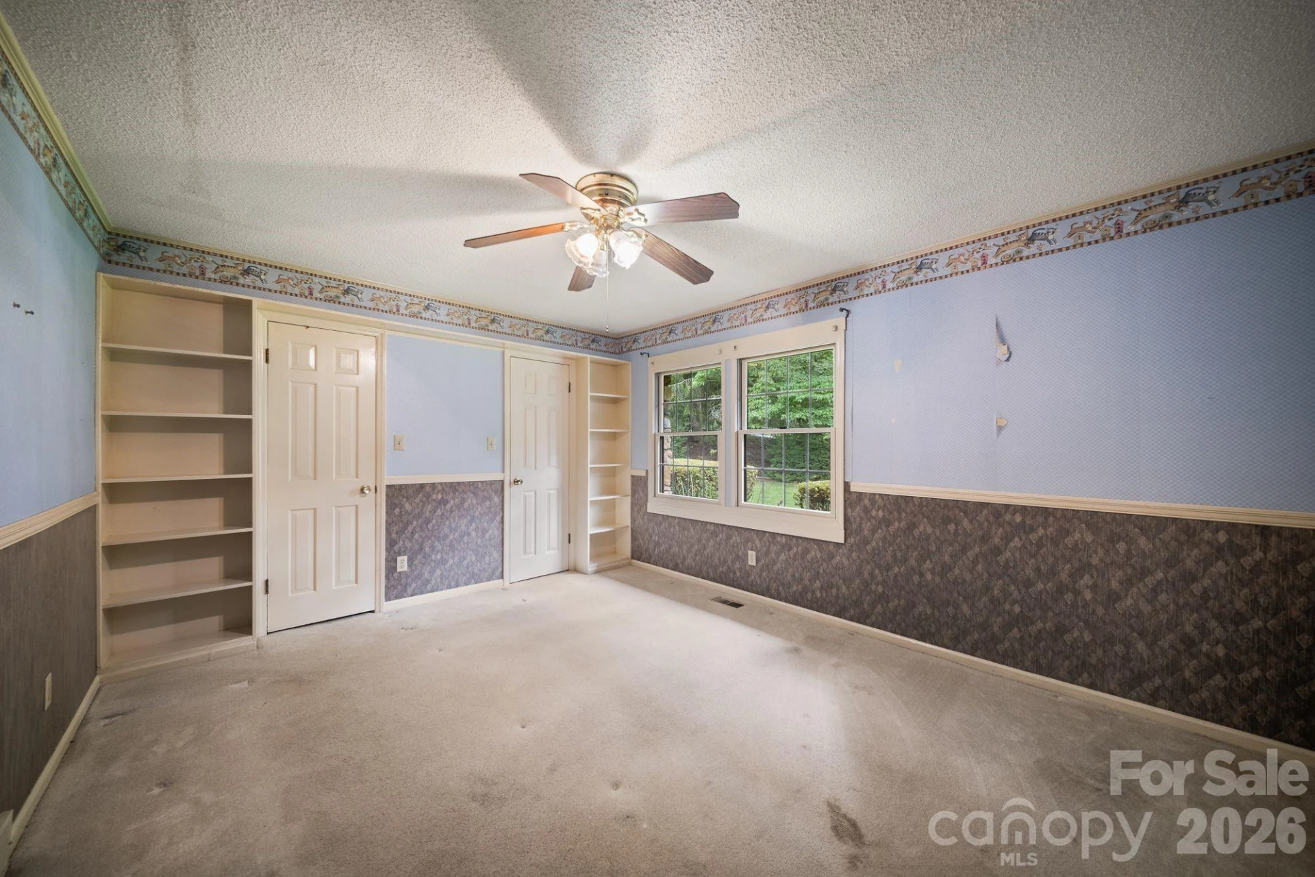 140 Redwood Street - Photo 14