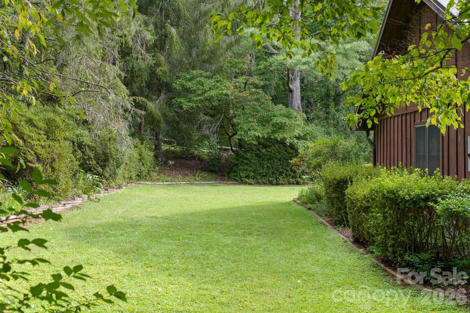 140 Redwood Street - Photo 33