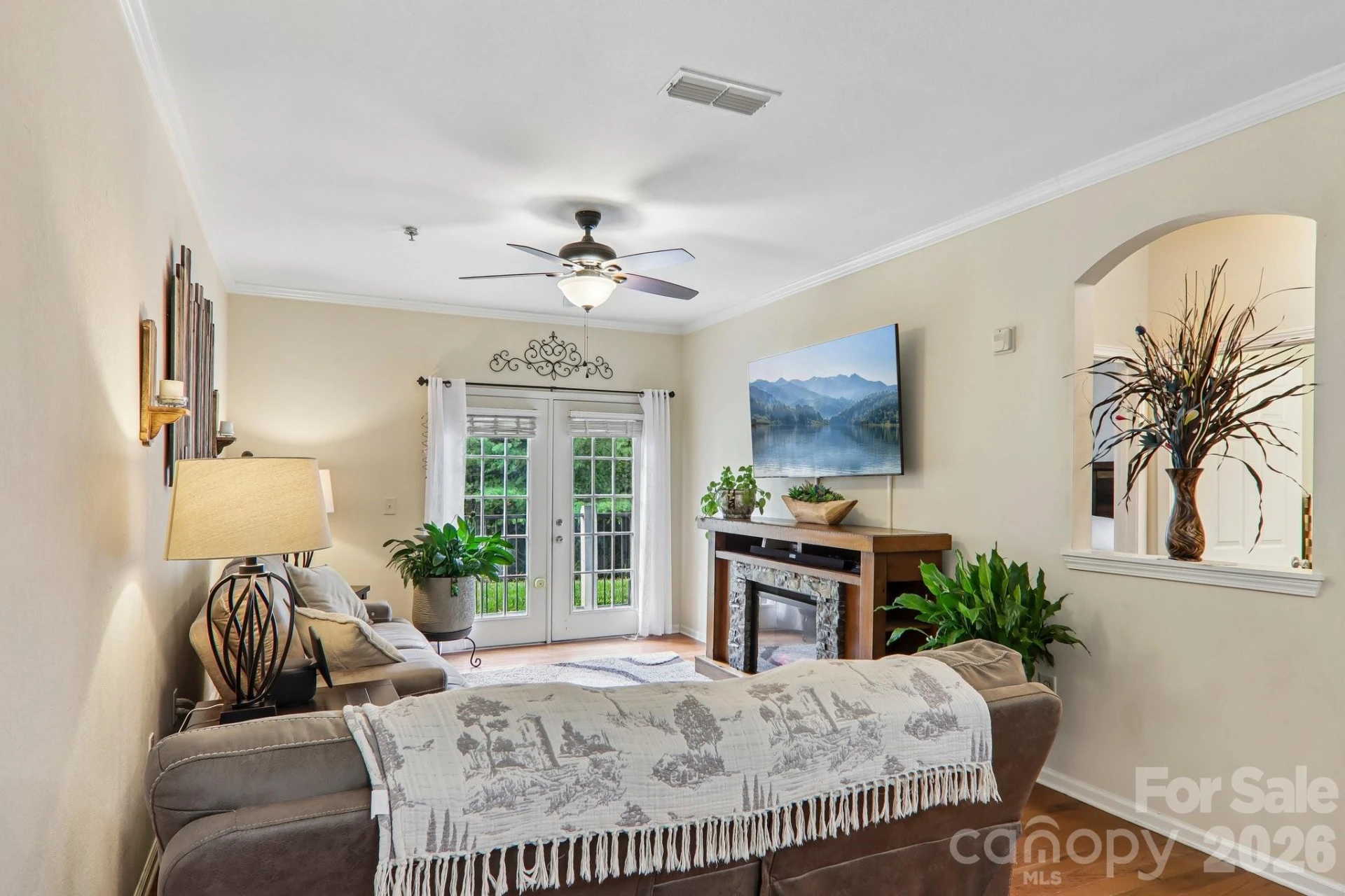 100 Vista Lake Drive #2 - Photo 4