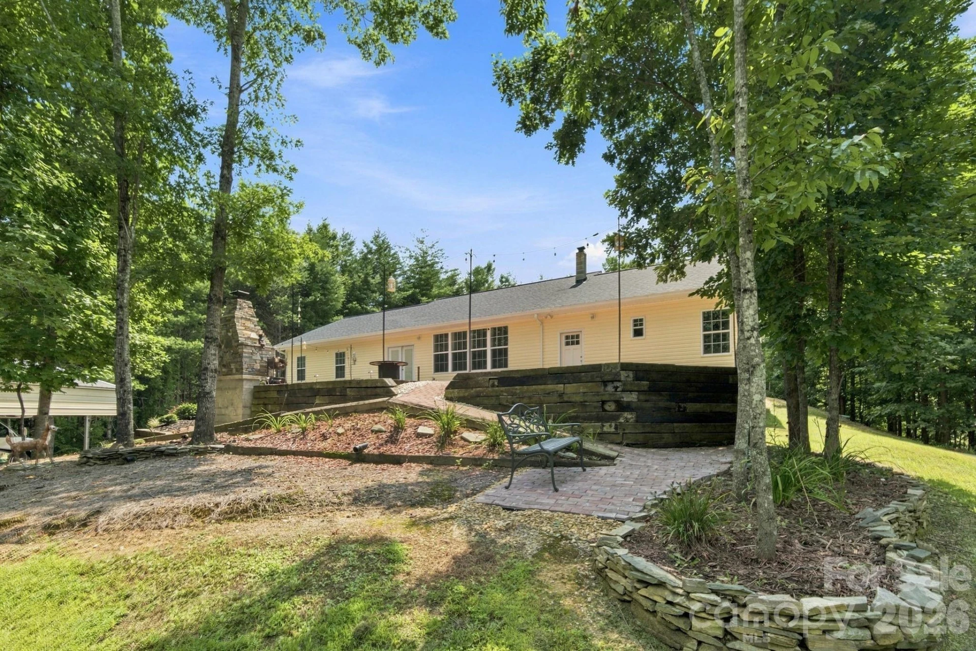 295 Idlewood Drive - Photo 4