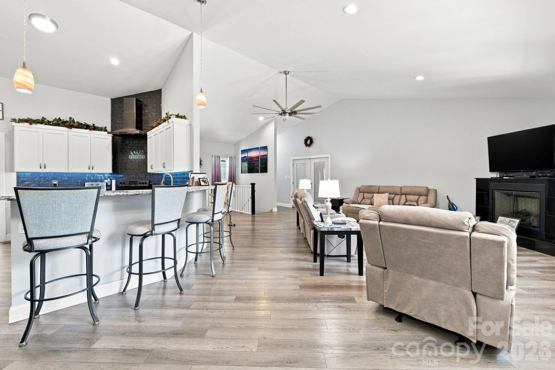 295 Idlewood Drive - Photo 7