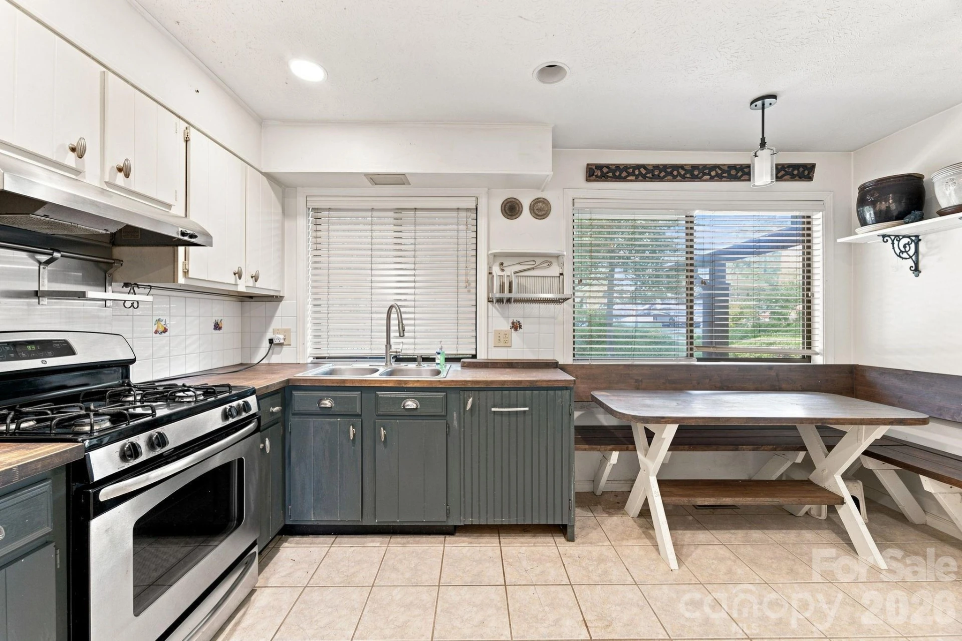 98 Laurelwood Circle W #6 - Photo 9